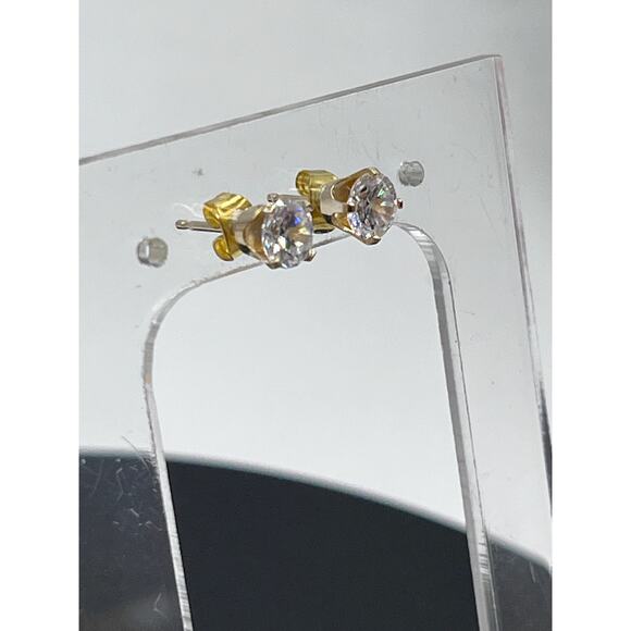 DRT 14K Yellow Gold 5 mm Solitaire Round Prong 1.00 ctw CZ Stud Earring - Picture 8 of 16